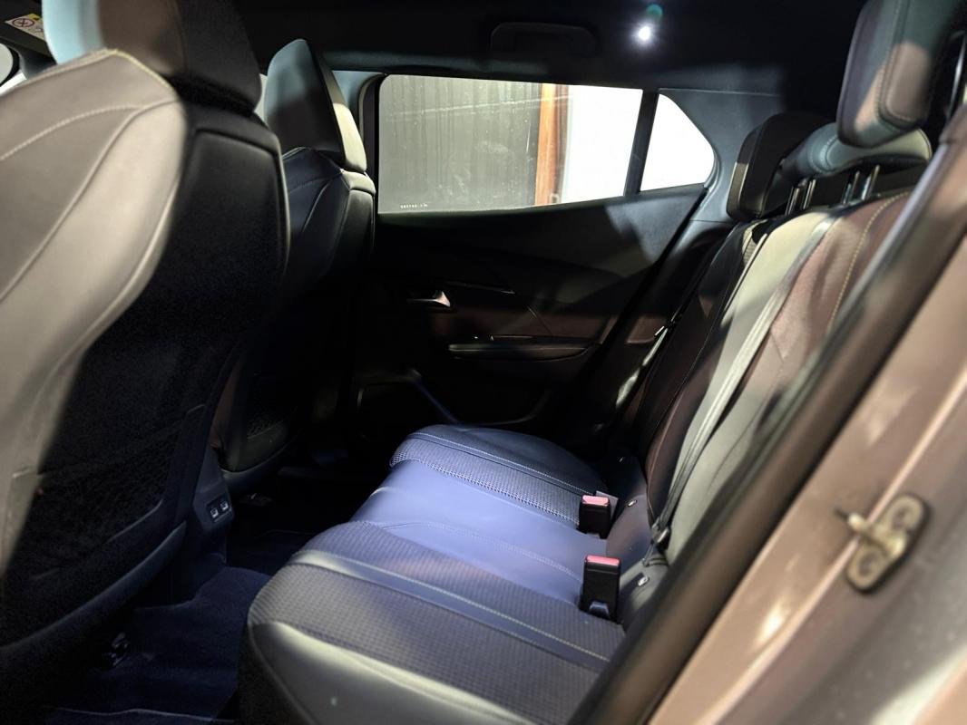 Peugeot 2008 - Photo 9