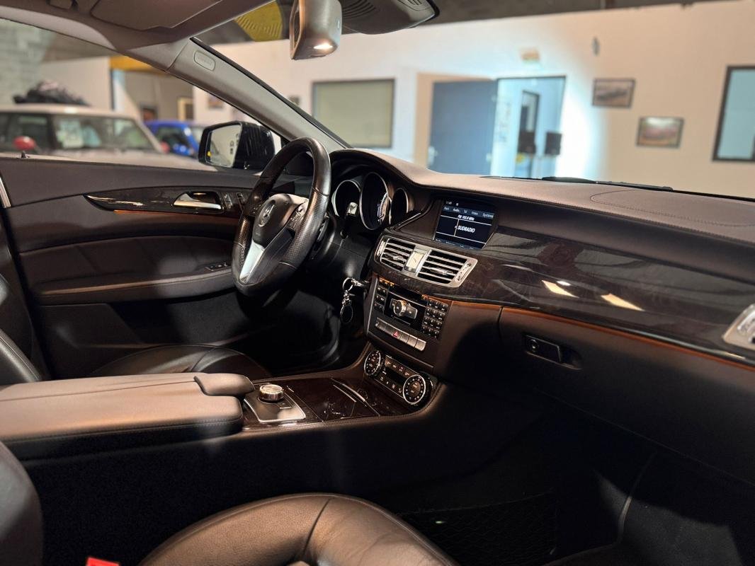 Mercedes CLS 350 - Photo 11