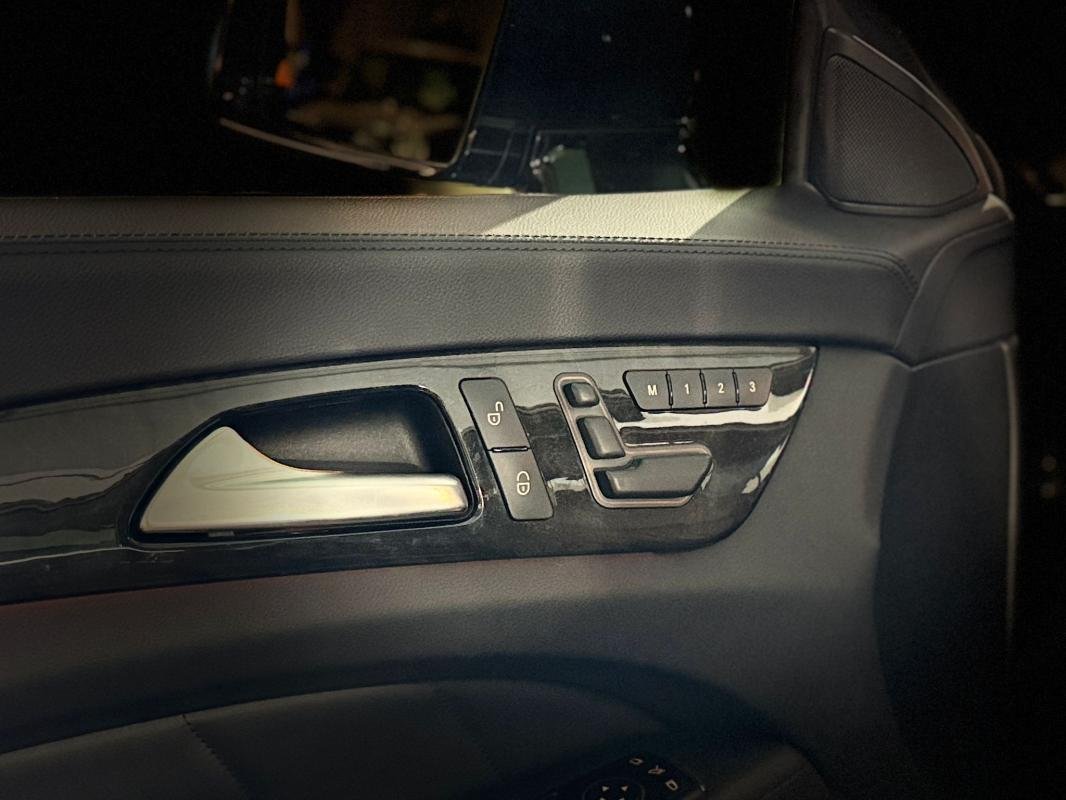 Mercedes CLS 350 - Photo 18