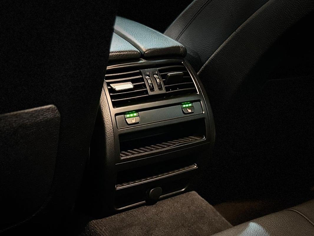 BMW Série 5 - Photo 19