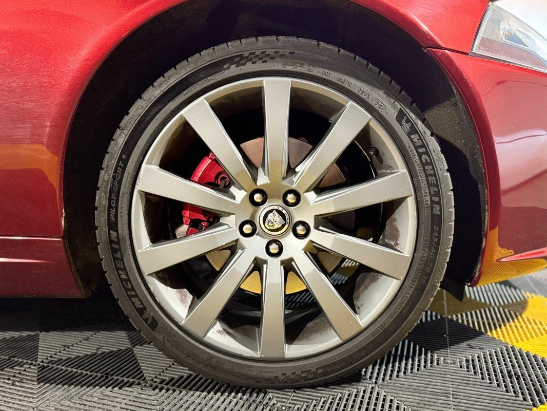Jaguar XK - Photo 18