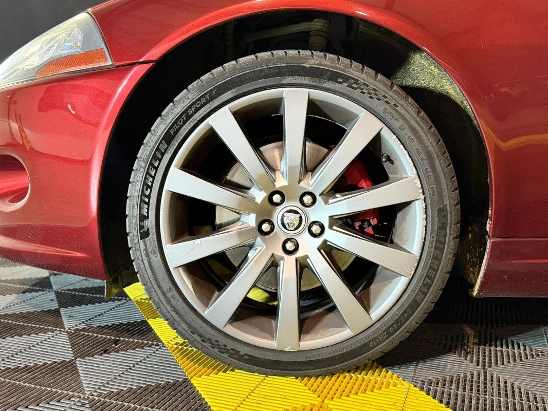 Jaguar XK - Photo 21