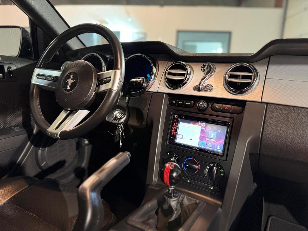 Ford Mustang - Photo 12