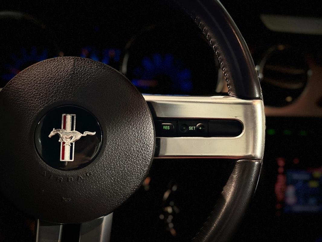 Ford Mustang - Photo 14