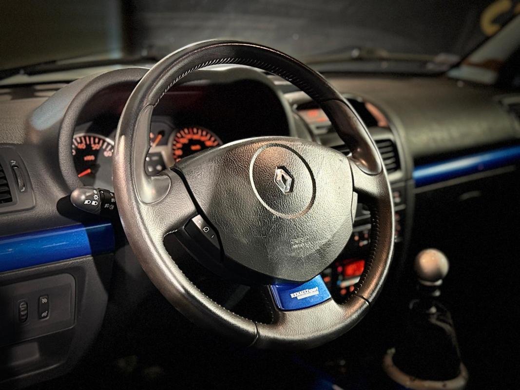 Renault Clio - Photo 12