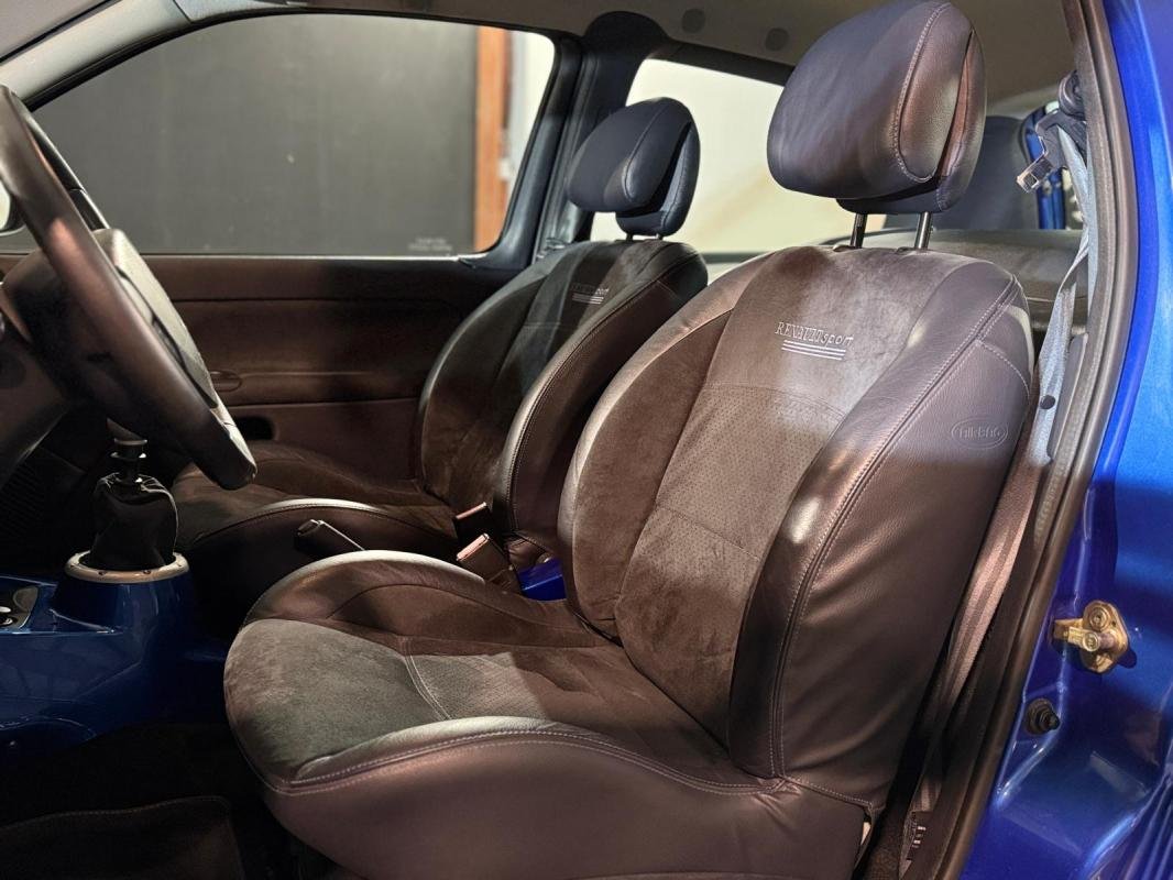 Renault Clio - Photo 8