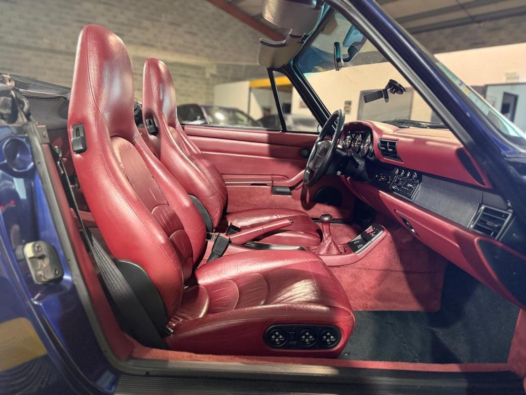 Porsche 911 - Photo 11