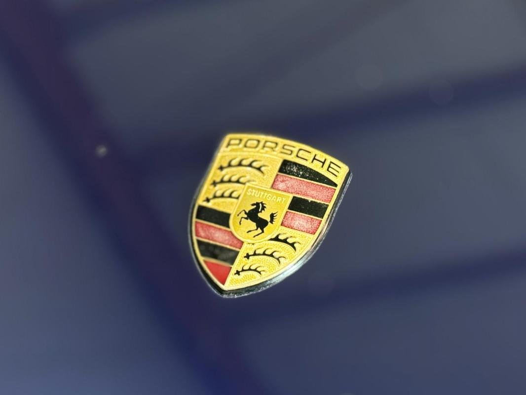 Porsche 911 - Photo 18