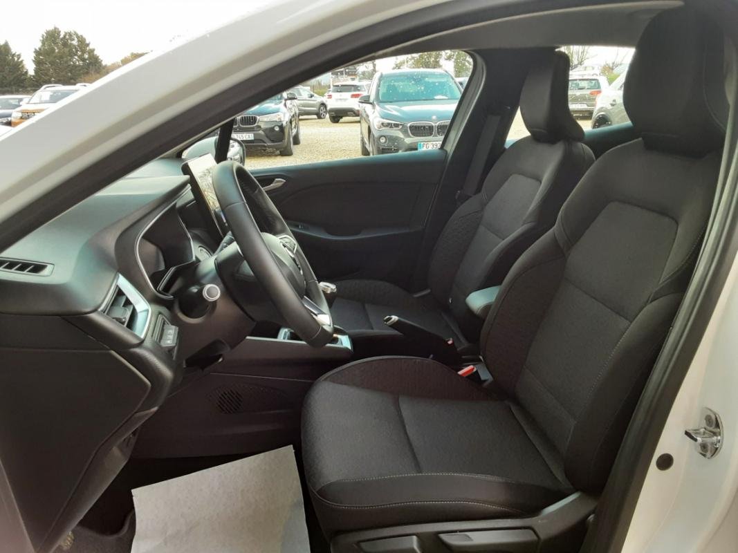 Renault Clio - Photo 21