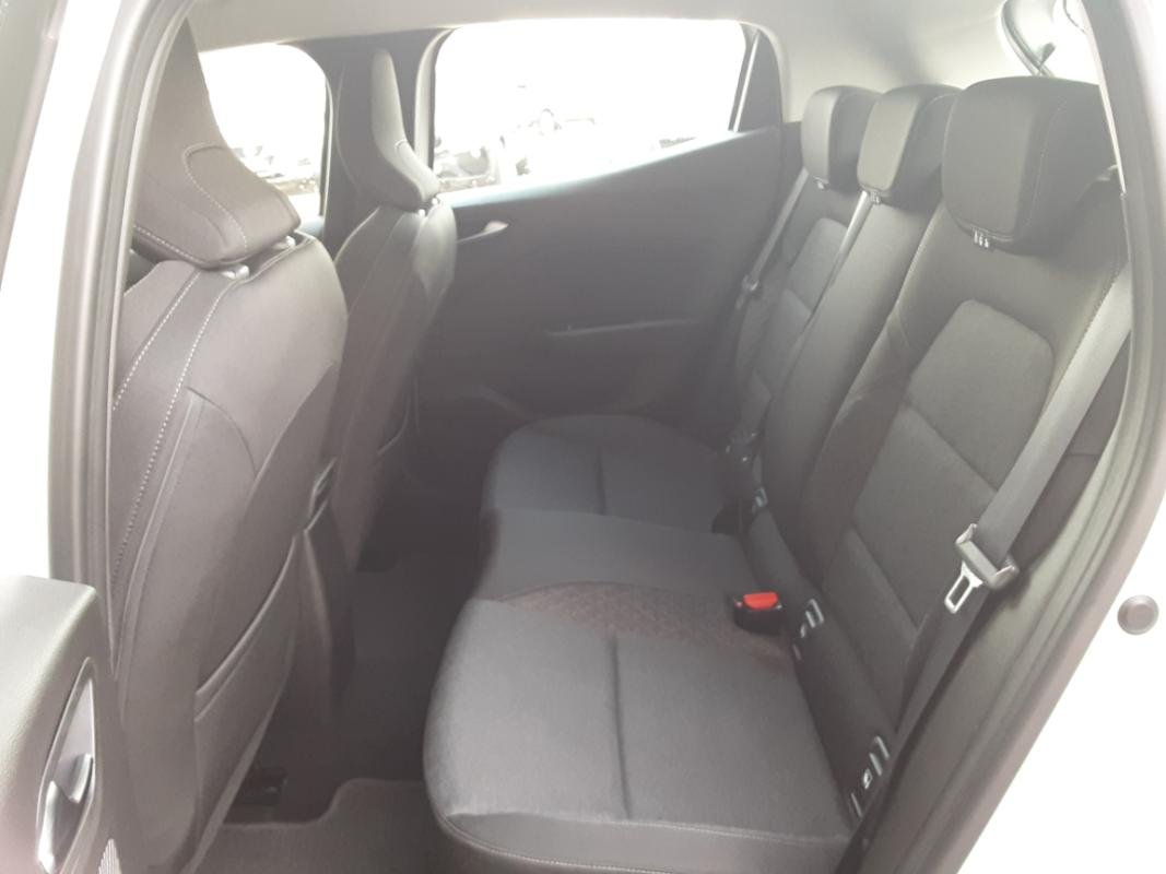 Renault Clio - Photo 24