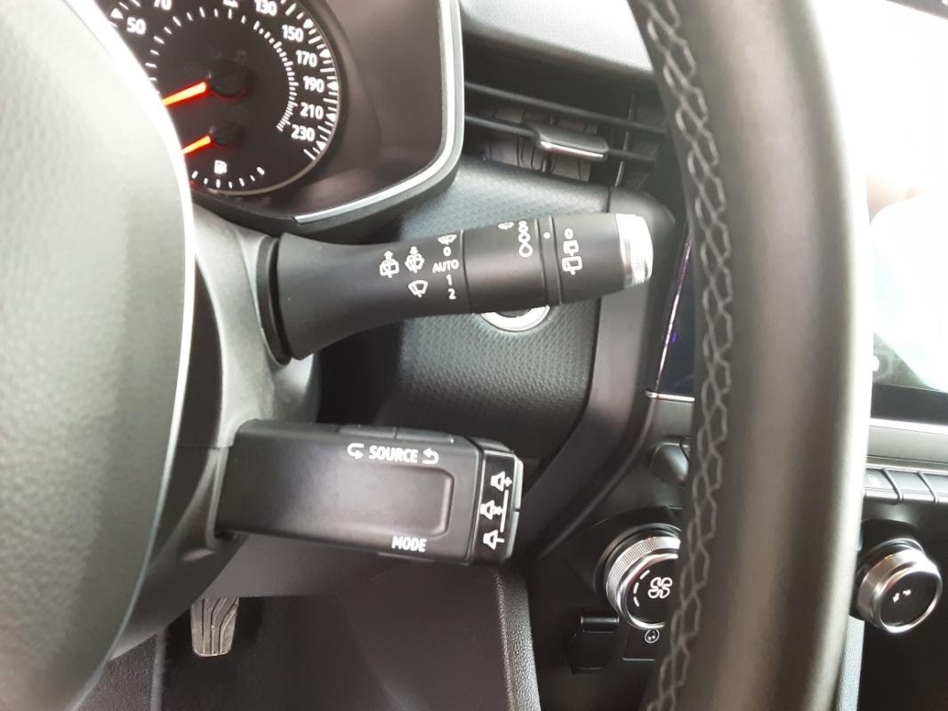 Renault Clio - Photo 38