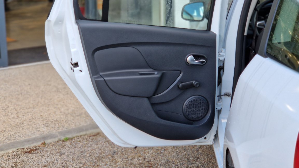Dacia Logan - Photo 11