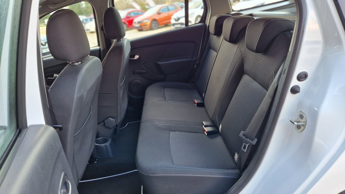 Dacia Logan - Photo 12