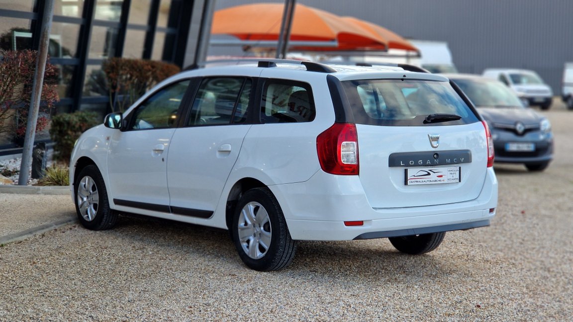 Dacia Logan - Photo 18