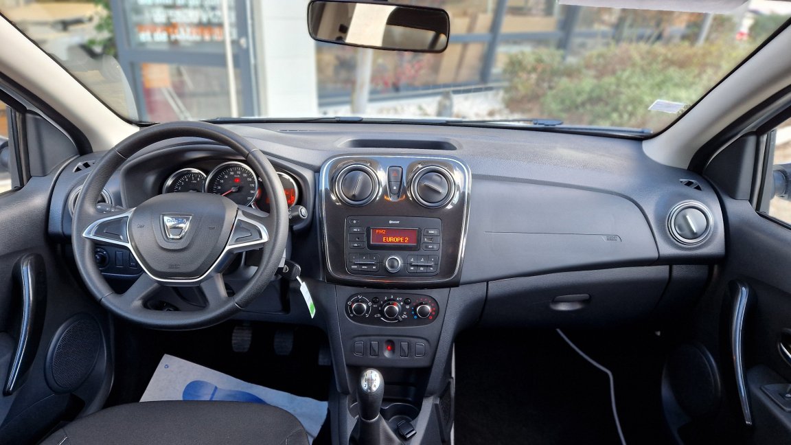Dacia Logan - Photo 39