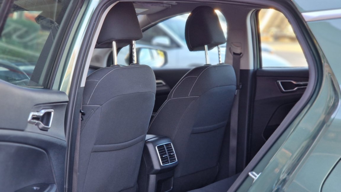 Kia Sportage - Photo 17