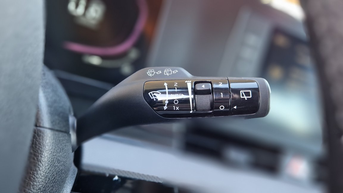 Kia Sportage - Photo 38