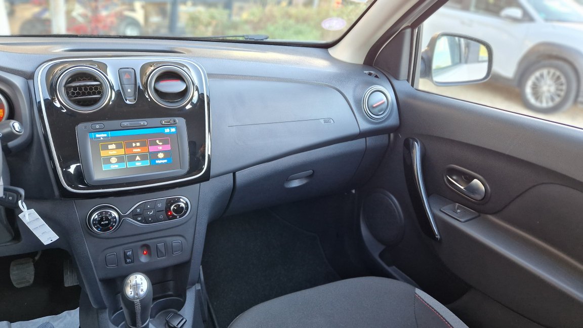 Dacia Sandero - Photo 22