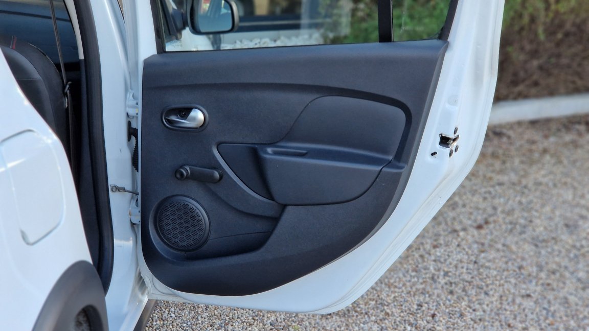 Dacia Sandero - Photo 35