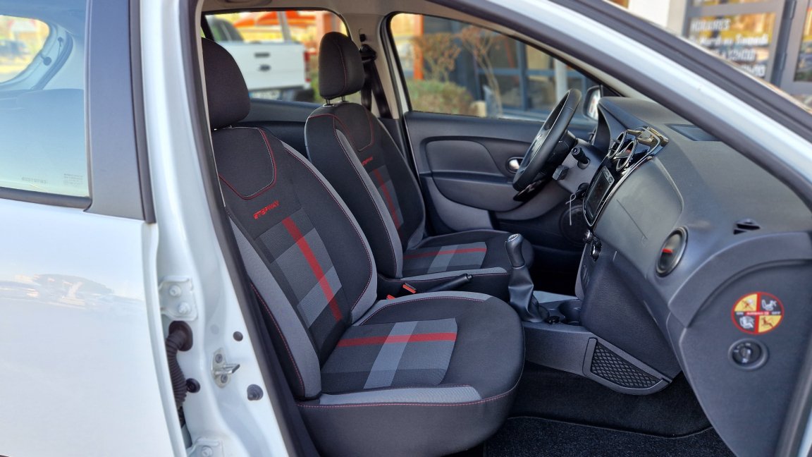Dacia Sandero - Photo 37