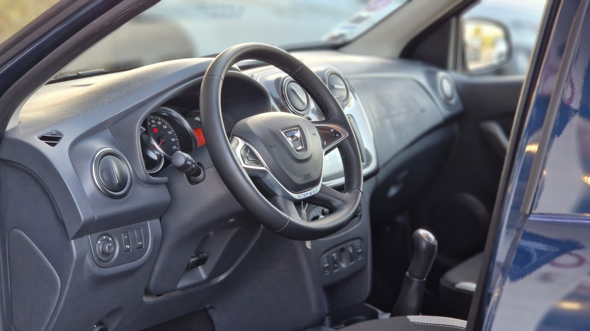 Dacia Sandero - Photo 15