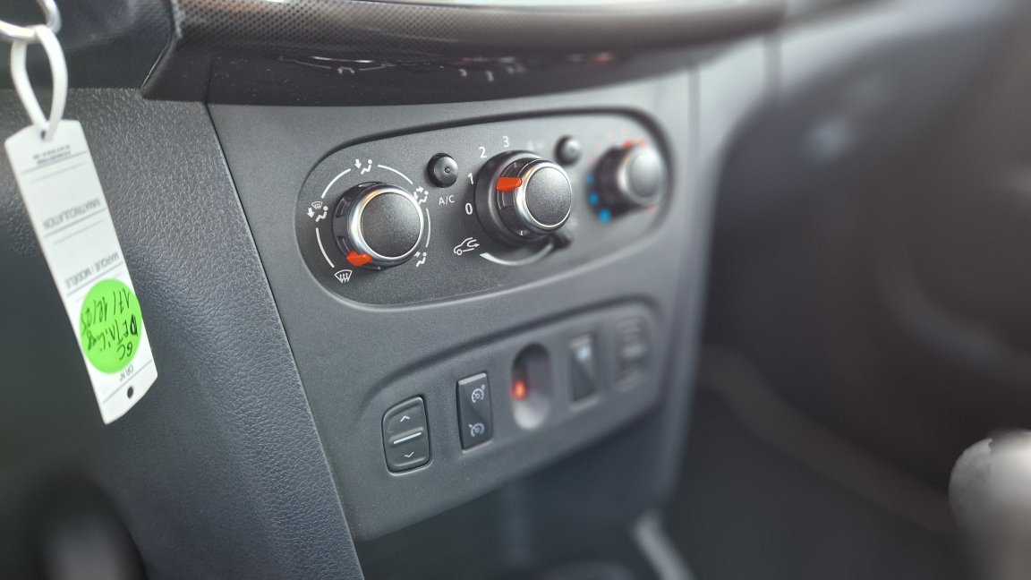 Dacia Sandero - Photo 29