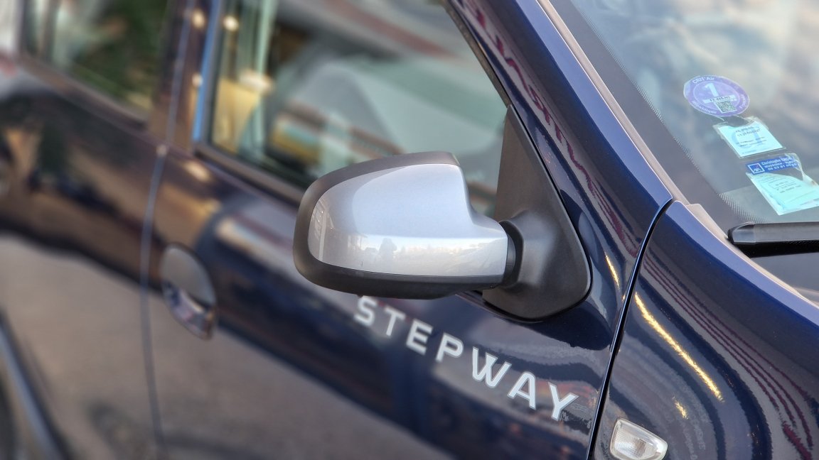 Dacia Sandero - Photo 6
