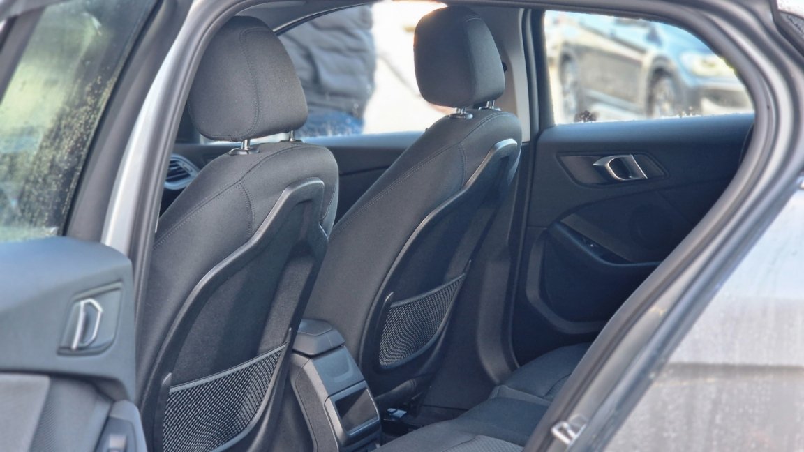 BMW 116 - Photo 23