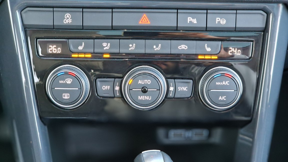 Volkswagen T-Roc - Photo 27