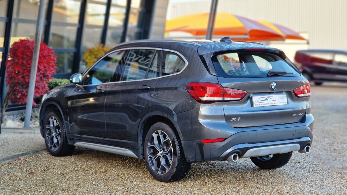 BMW X1 - Photo 11