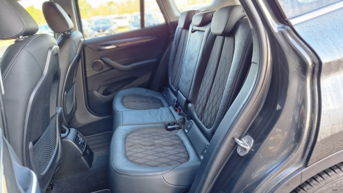 BMW X1 - Photo 21