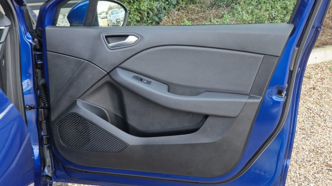 Renault Clio - Photo 27