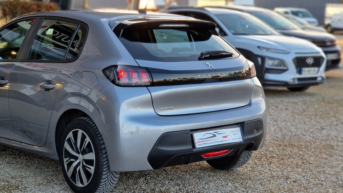 Peugeot 208 - Photo 12