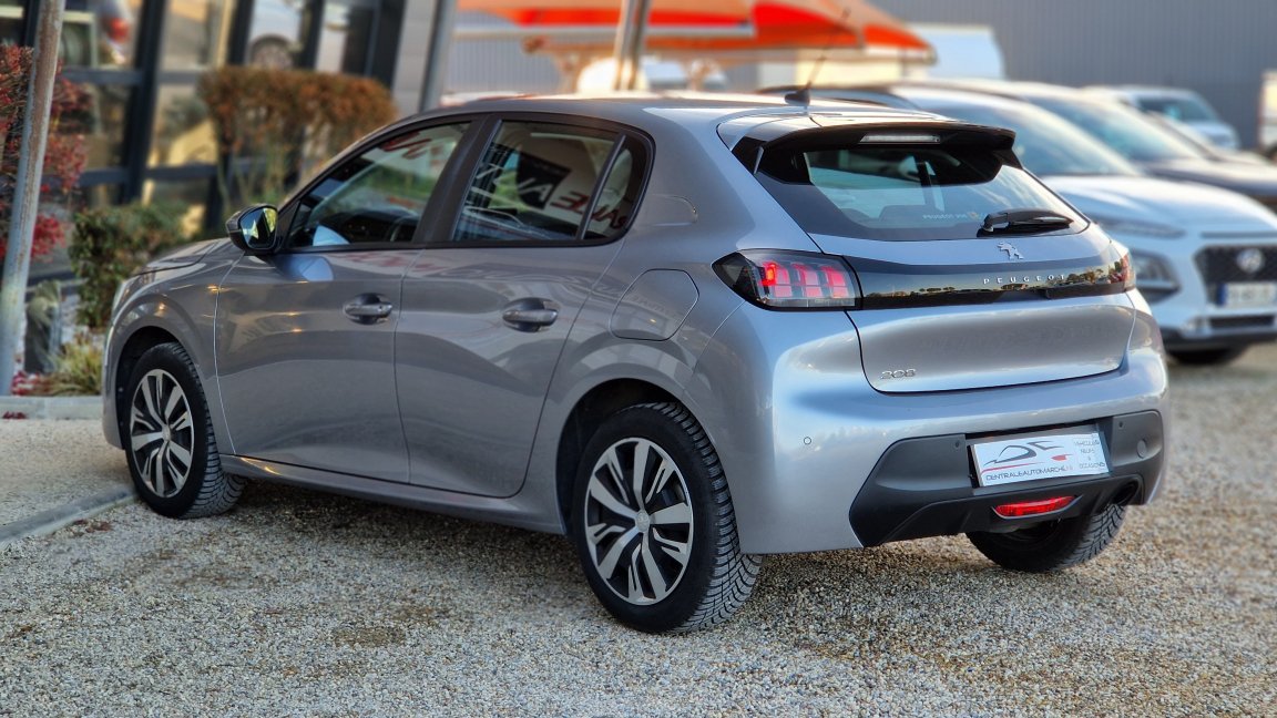 Peugeot 208 - Photo 13