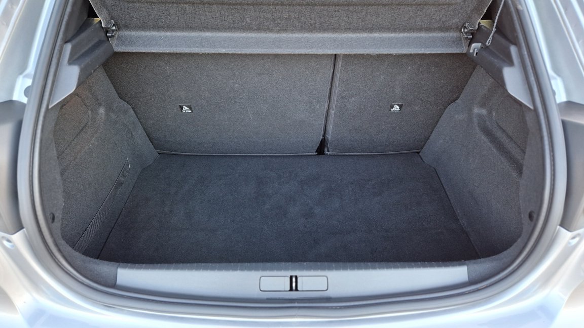Peugeot 208 - Photo 16