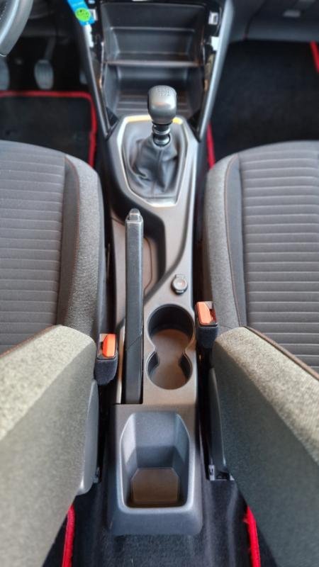 Peugeot 208 - Photo 33