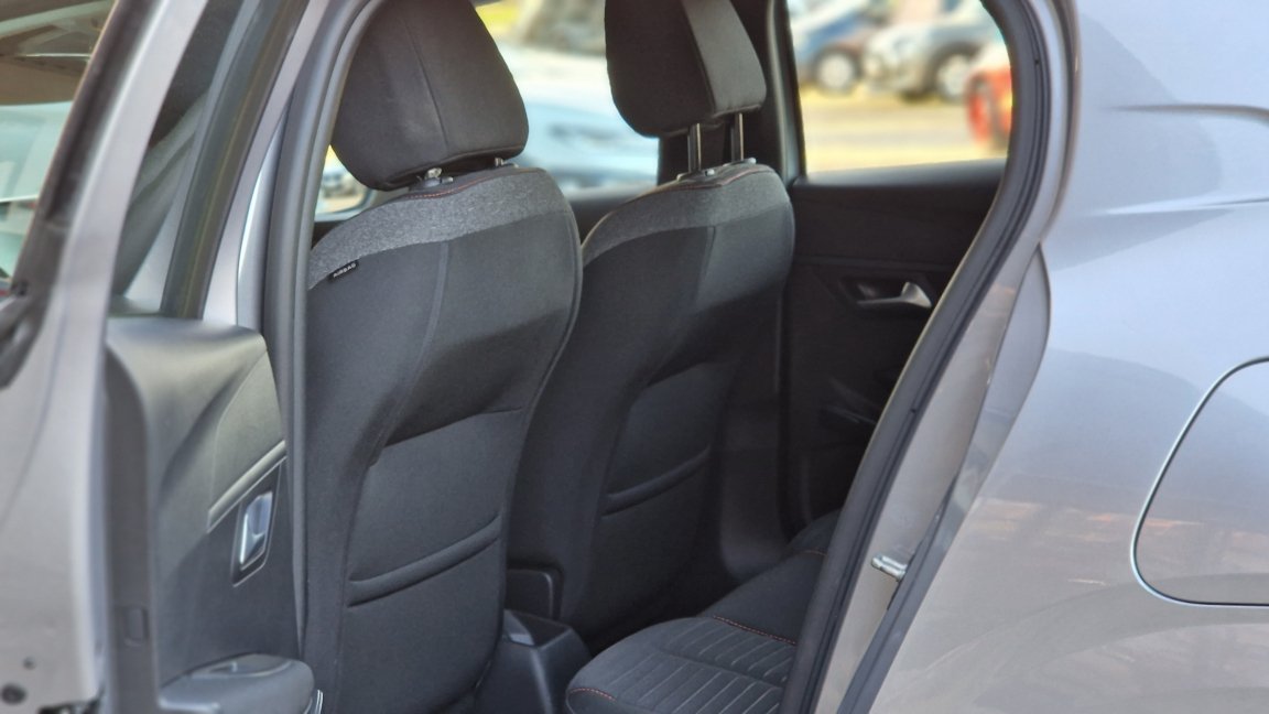 Peugeot 208 - Photo 39