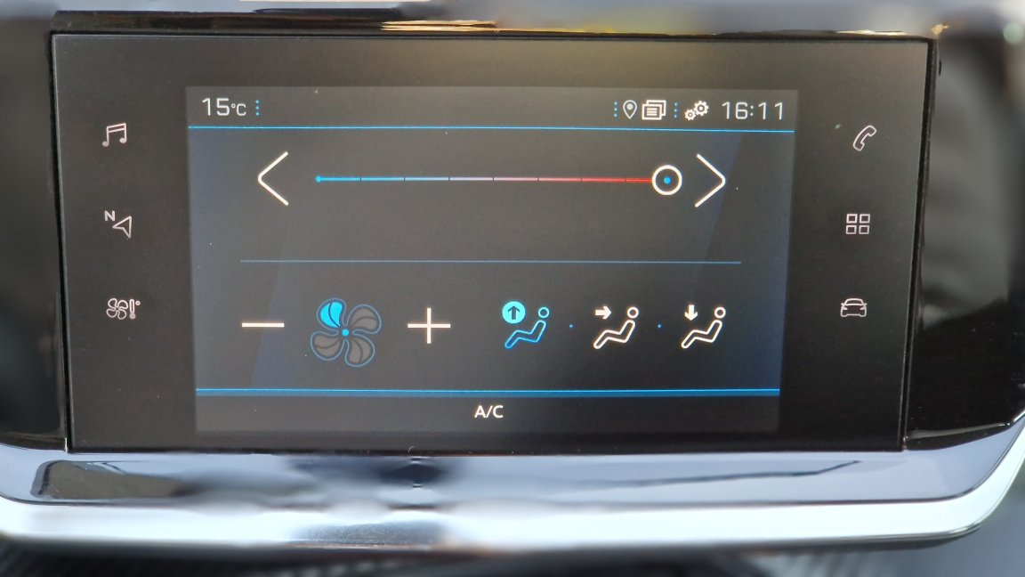Peugeot 208 - Photo 40