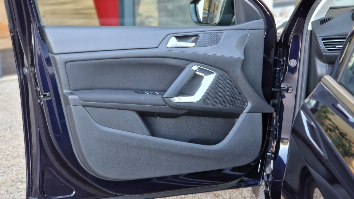 Peugeot 308 - Photo 17