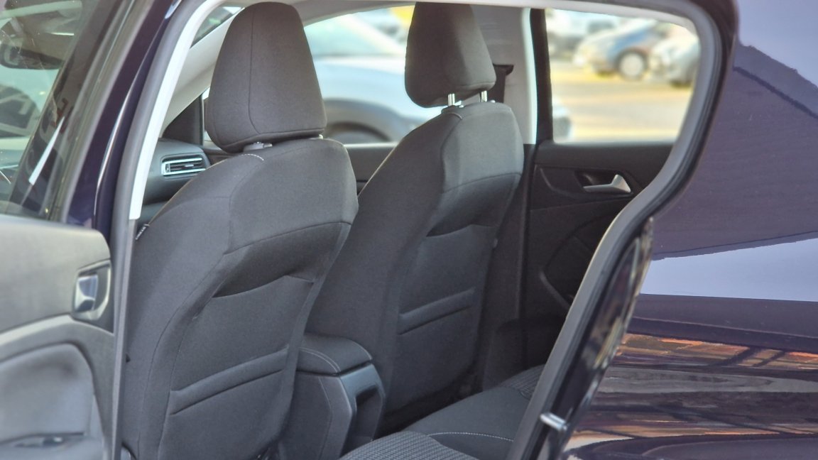 Peugeot 308 - Photo 20