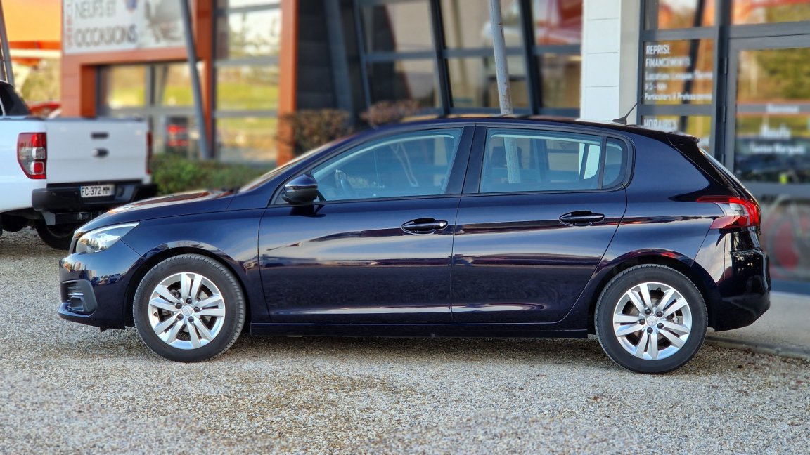 Peugeot 308 - Photo 2