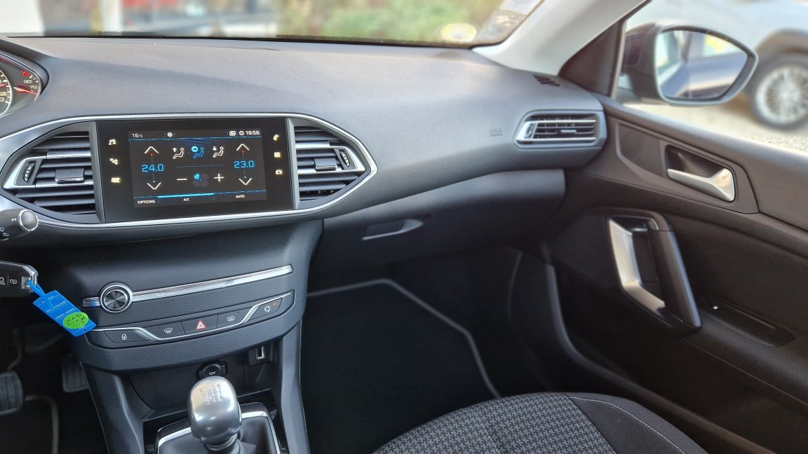 Peugeot 308 - Photo 23