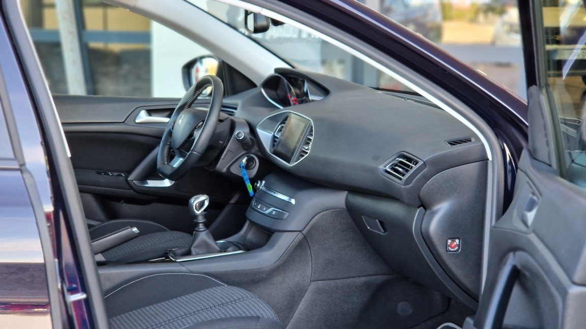 Peugeot 308 - Photo 49