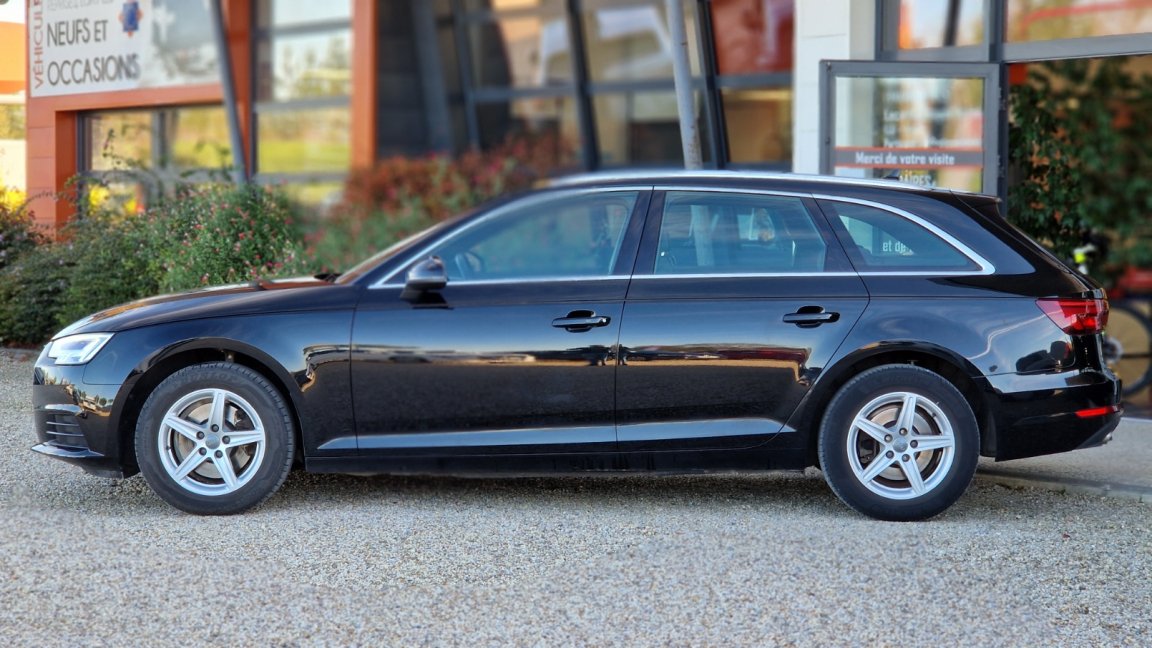 Audi A4 Avant - Photo 2