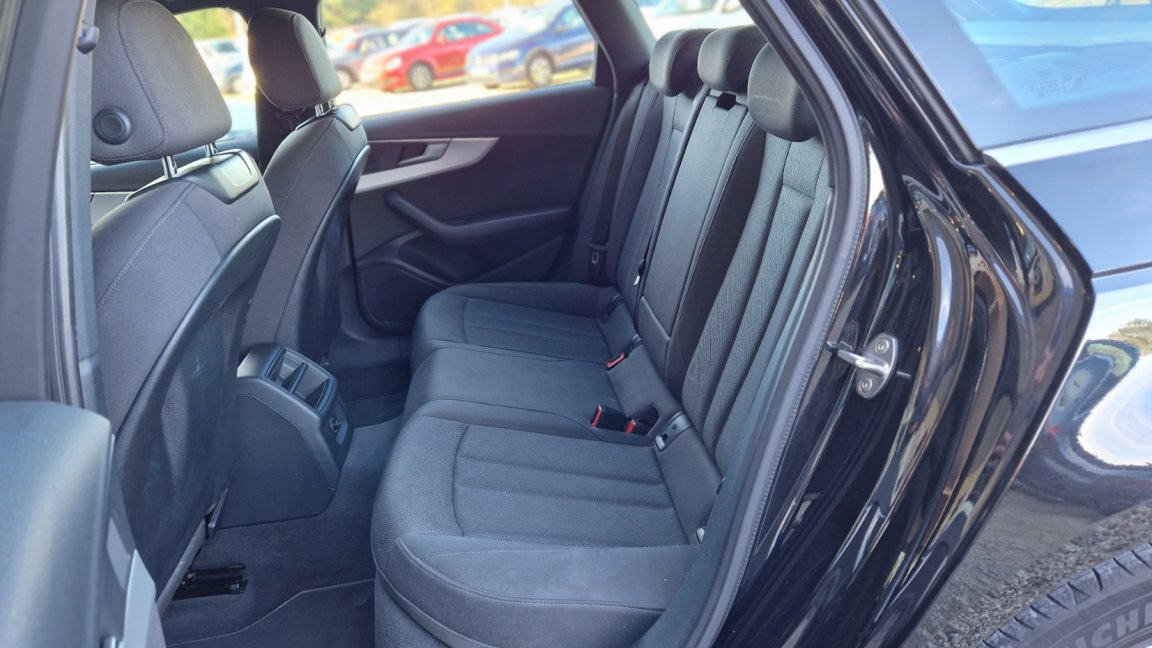 Audi A4 Avant - Photo 27