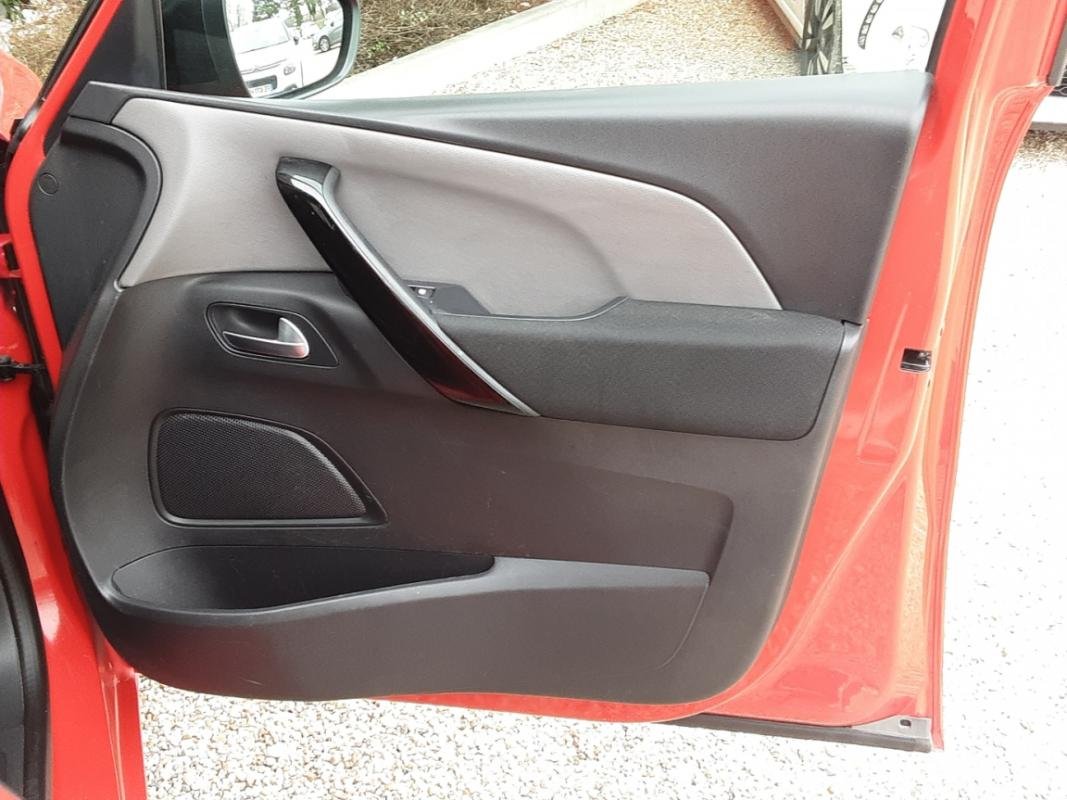 Citroën Grand C4 SpaceTourer - Photo 9