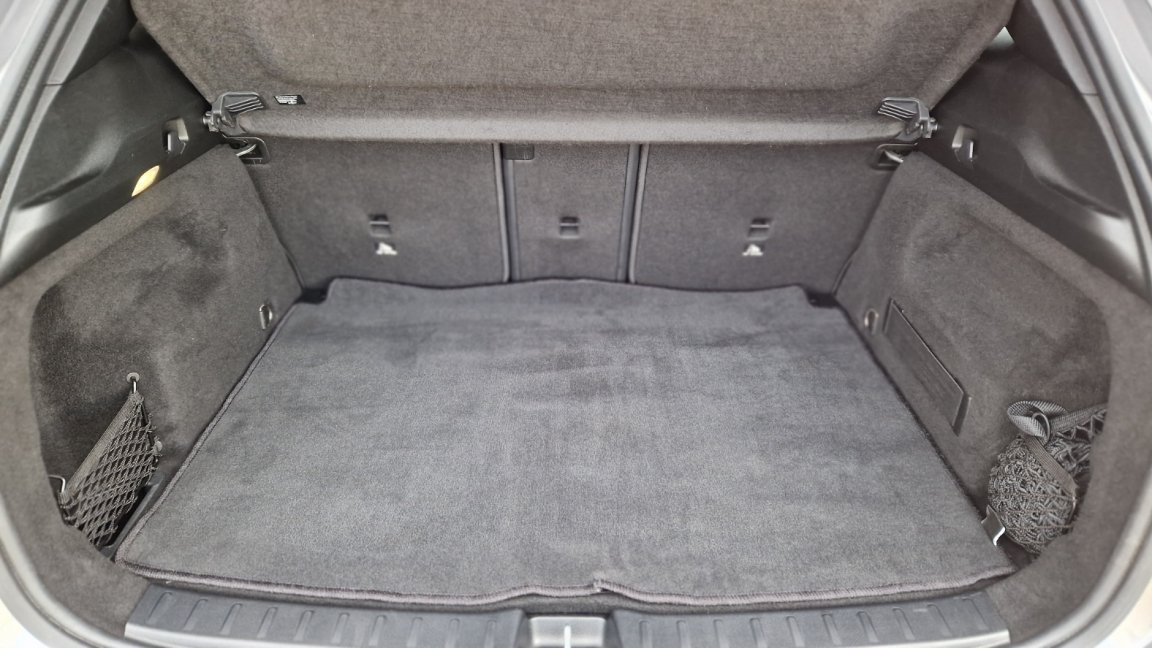 Mercedes Gla - Photo 15