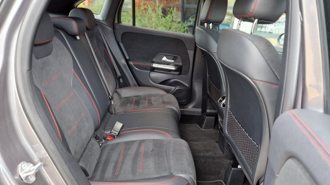 Mercedes Gla - Photo 36