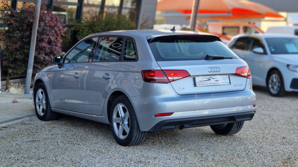 Audi A3 sportback - Photo 13