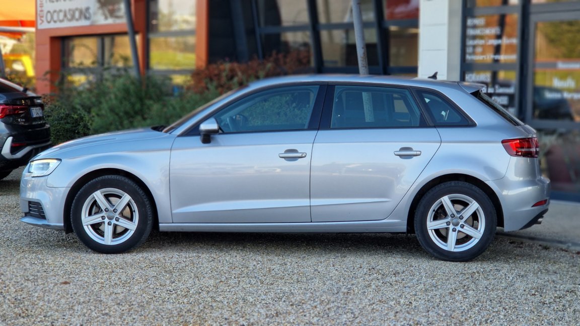 Audi A3 sportback - Photo 2